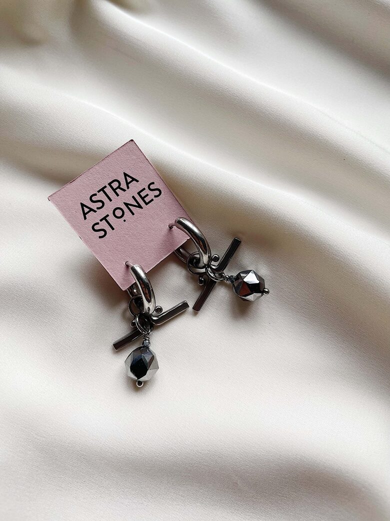 Earrings with Terahertz