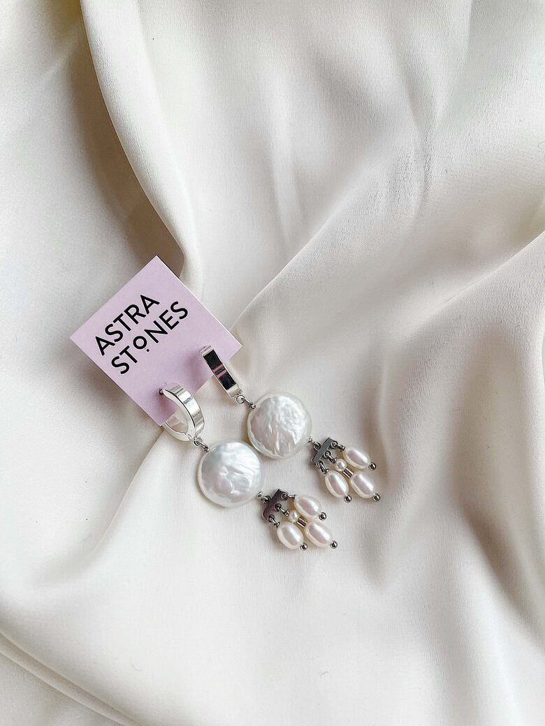 Earrings with Pearl
